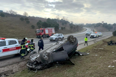 Tekirdağ'da Otomobil Takla Attı; 2 Yaralı