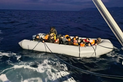 Çanakkale Açıklarında 14’ü Çocuk 26 Kaçak Göçmen Kurtarıldı