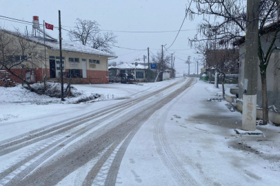 Tekirdağ'da Merkezde Sağanak, Bazı İlçelerde Kar Etkili Oluyor