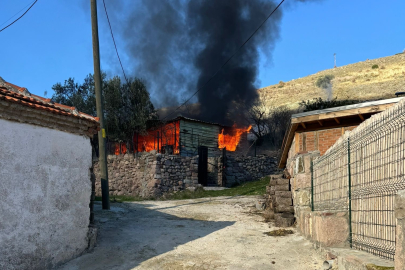 Çanakkale’de Yanan Ev Kullanılamaz Hale Geldi