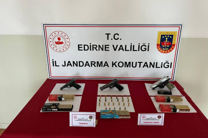 Havsa'da Evinde 3 Ruhsatsız Tabanca Bulunan Şüpheli Gözaltına Alındı