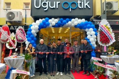 Edirne’de Uğur Optik Mağazası Açıldı