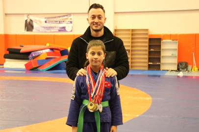 Judoda 14 Madalya Kazanan Berrak'ın Hedefi Balkan Şampiyonluğu