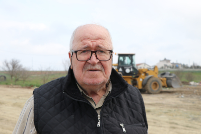 Tekirdağ'da Çöp Dökülen Hafriyat Alanı Belediye Ekiplerince Temizleniyor