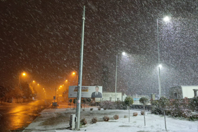 Tekirdağ'ın Çerkezköy İlçesinde Kar Yağışı Etkili Oldu