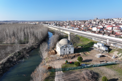 Edirne'de Tunca Nehri'nin Kenarı Düzenleniyor