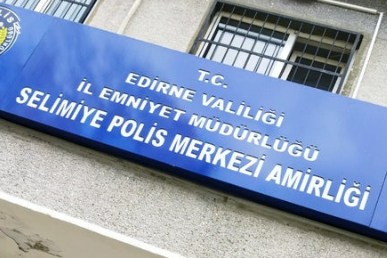 Edirne’de Otelden Çiçek Çaldılar