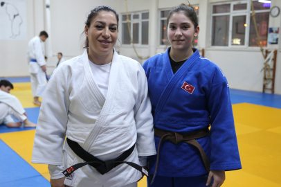 İlkleri Başaran Anne İle İzinden Giden Kızının Judo Hikayesi