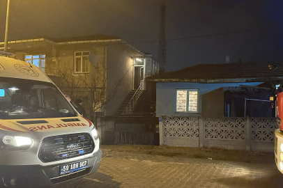 Tekirdağ'da Ev Yangını: 2 Kişi Dumandan Etkilendi