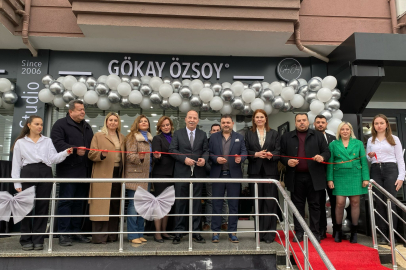 Özsoy Kuaför Salonu’na Yeni Yerinde Görkemli Açılış