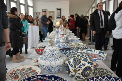 Tekirdağ'da Çini Sergisi Açıldı