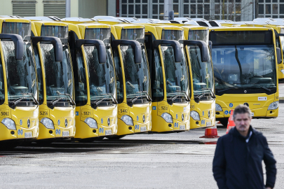 Almanya'nın 6 Eyaletinde Toplu Taşıma Grevleri Başladı