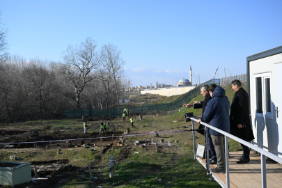 Tunca Nehri Kenarındaki 5,5 Asırlık Camide Restorasyon Çalışmaları Sürüyor