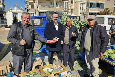 Başkan Ediz Martin Pazartesi Pazarı’nda Vatandaşlarla Buluştu