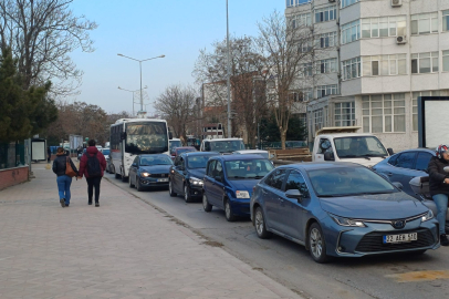 Edirnelileri Çileden Çıkaran Trafik Yoğunluğu