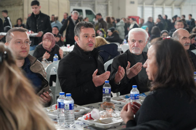 Başkan Sarıkurt, İlk İftarında Vatandaşlarla Bir Araya Geldi