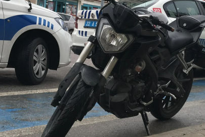 Keşan’da Köpeğe Çarpan Motosikletli Yaralandı