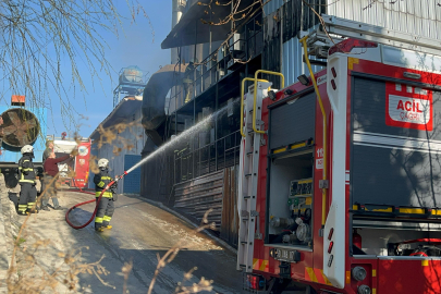 Çerkezköy’de Suni Deri Fabrikasında Yangın