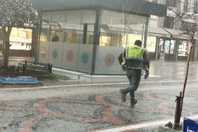 Edirne'de Beklenen Yağmur Yağışı Başladı