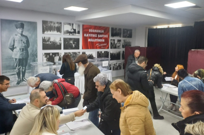 Edirne'de CHP Ön Seçimi Başladı